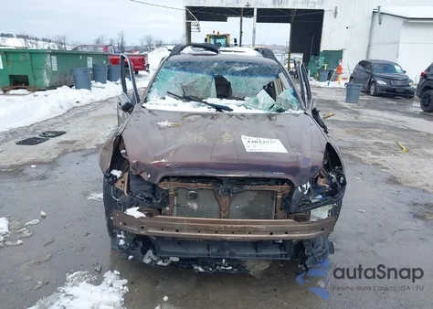 2013 Subaru Outback 2.5I Premium z USA, uszkodzony, nr VIN 4S4BRBGC5D3315189